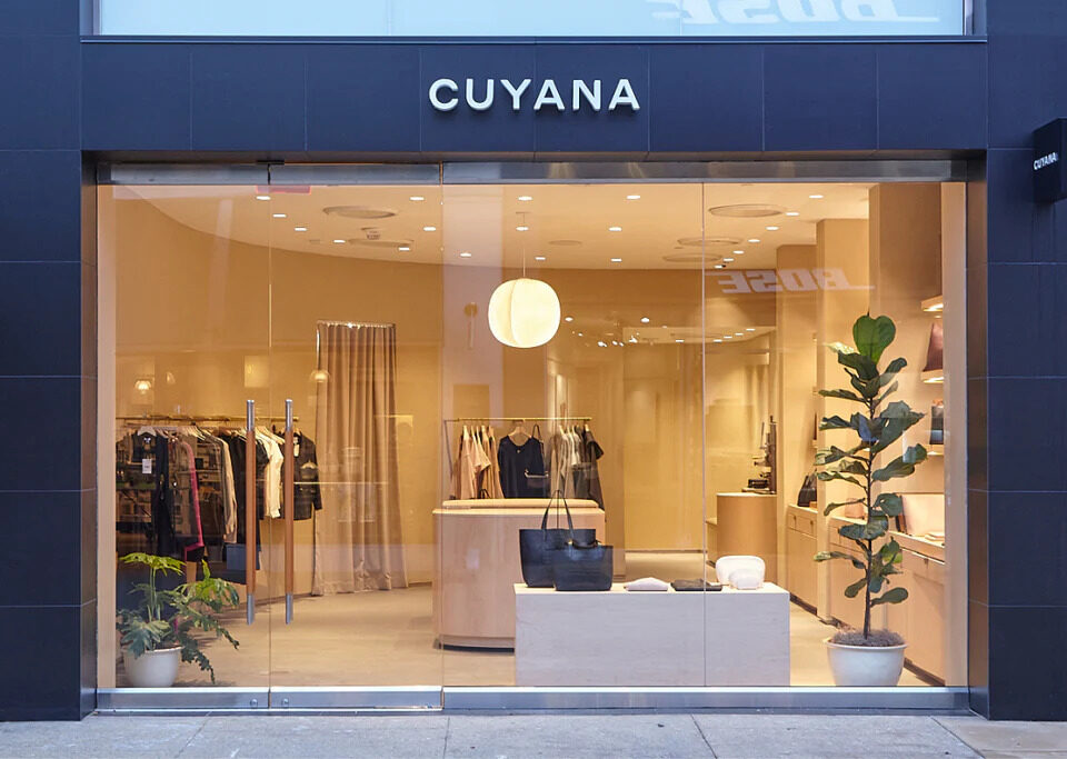 cuyana